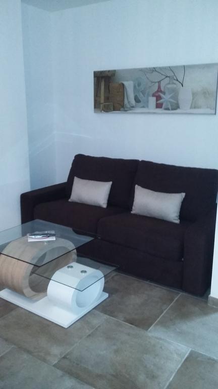 Appartement La Pomme D'Or LʼIsle-sur-la-Sorgue Exteriör bild